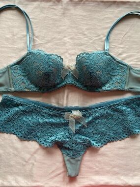 Ciao Bella Set Balconette Bra in Smoke Blue 32B, matching Tanga Panty S
